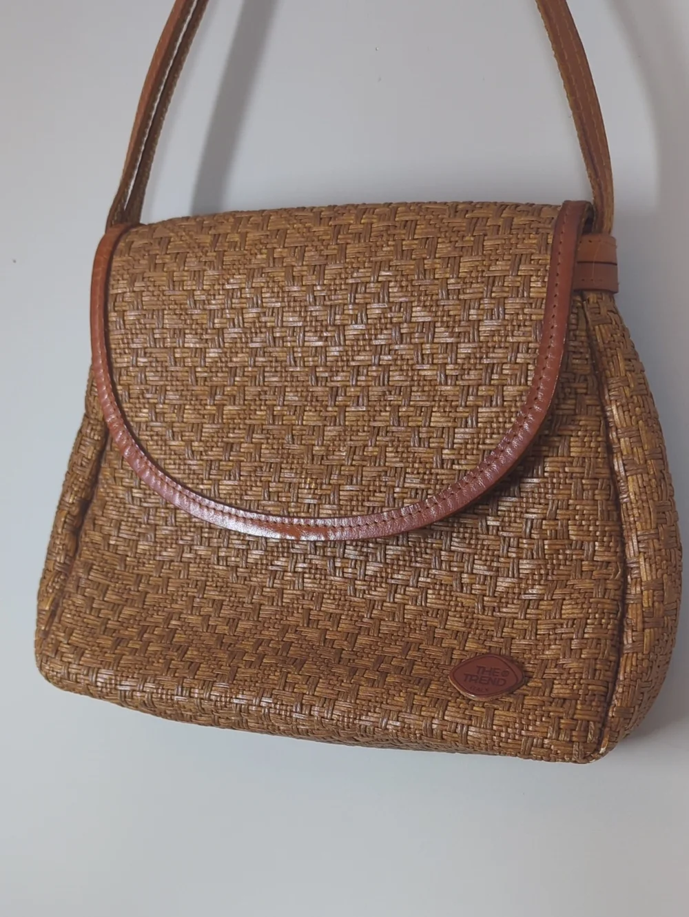 Vintage The trend Woven Straw Shoulder Bag in Brown - Classic Women's Tote - Picture 3 of 9